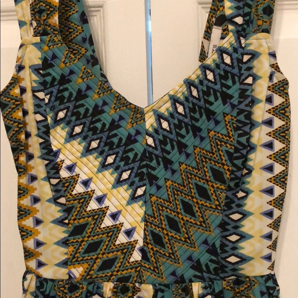 Patterned Dress - Picture 2 of 3